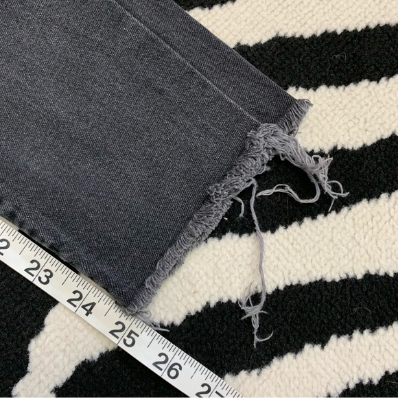 Levi's Distressed Mid Rise Skinny Jeans The Original Fit Washed Black Size 4 - Picture 9 of 10